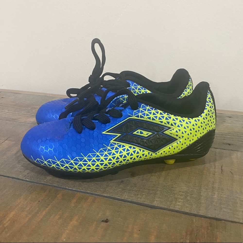 Lotto Soccer Cleats !!